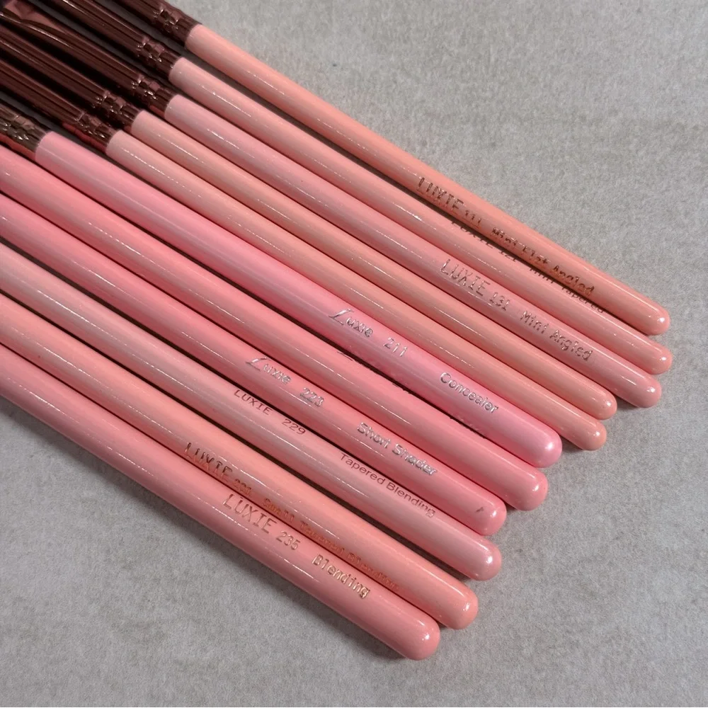 Luxie Makeup Brush Set 11-Piece Mini Face & Eye Brush Bundle